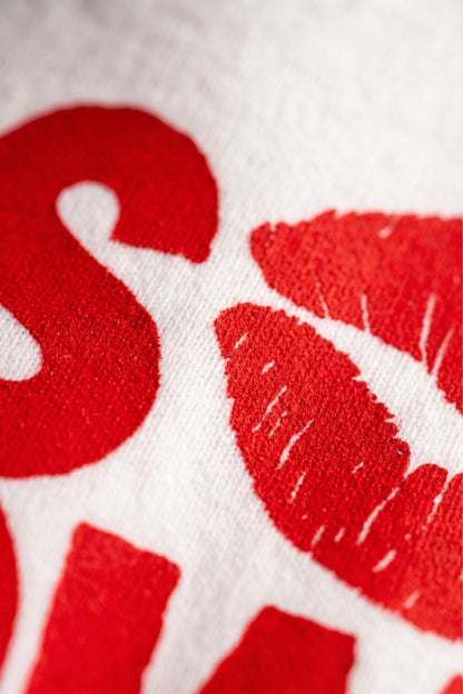 WHITE KISS CHAOS T-SHIRT